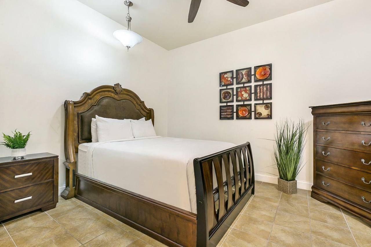 Modern 4Br City Condo 5Min Drive To Fq New Orleans Exterior photo
